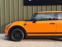 USED 2015 15 MINI HATCH 1.2 One Hatchback 3dr Petrol Manual Euro 6 (s/s) (102 ps) 7 Services + Pepper Pack + Pristine