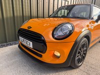 USED 2015 15 MINI HATCH 1.2 One Hatchback 3dr Petrol Manual Euro 6 (s/s) (102 ps) 7 Services + Pepper Pack + Pristine