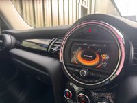 USED 2015 15 MINI HATCH 1.2 One Hatchback 3dr Petrol Manual Euro 6 (s/s) (102 ps) 7 Services + Pepper Pack + Pristine