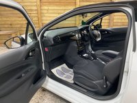 USED 2017 67 DS AUTOMOBILES DS 3 1.2 PureTech Connected Chic Hatchback 3dr Petrol Manual Euro 6 (82 ps) 10,423 MLS ONLY TWO LOCAL OWNERS HIGH SPEC EXC CONDITION