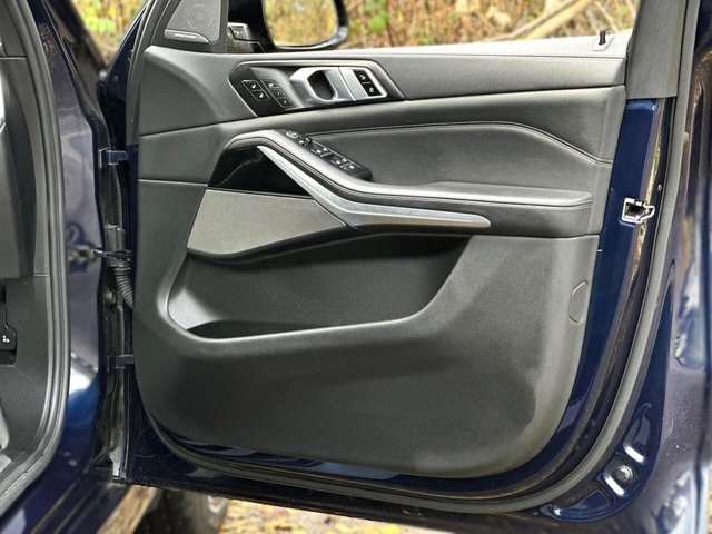 2022 BMW X5 - Photo 9