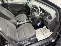 USED 2017 17 VOLKSWAGEN GOLF 1.6 TDI BlueMotion Tech SE Estate 5dr Diesel DSG Euro 6 (s/s) (115 ps) 