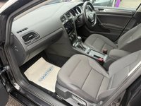 USED 2017 17 VOLKSWAGEN GOLF 1.6 TDI BlueMotion Tech SE Estate 5dr Diesel DSG Euro 6 (s/s) (115 ps) 
