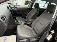 USED 2017 17 VOLKSWAGEN GOLF 1.6 TDI BlueMotion Tech SE Estate 5dr Diesel DSG Euro 6 (s/s) (115 ps) 