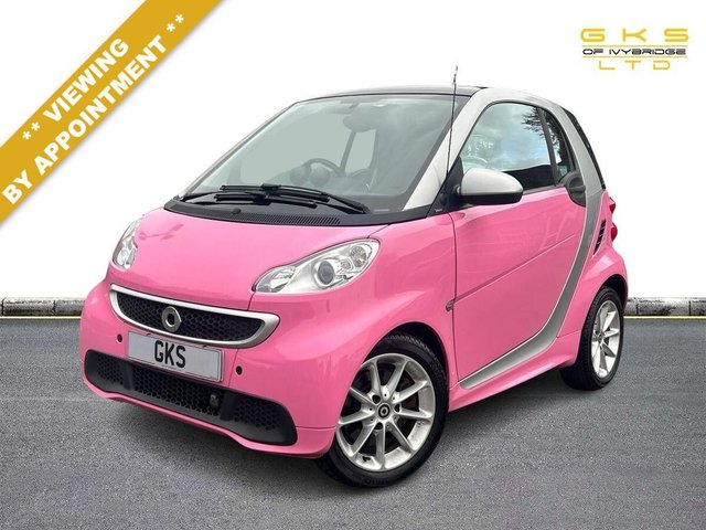 View our Smart Fortwo 1.0 MHD Passion Coupe 2dr Petrol SoftTouch Euro 5 (s/s) (71 bhp)