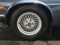 USED 1988 E JAGUAR XJS 3.6L 2d  AUTO  165 BHP CLASSIC AWARD WINNING LOW MILEAGE EXAMPLE WITH COMPREHENSIVE SERVICE RECORDS