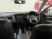 USED 2018 18 MITSUBISHI OUTLANDER 2.0h 12kWh 4h SUV 5dr Petrol Plug-in Hybrid CVT 4WD Euro 6 (s/s) (200 ps) 2 keys, 360 camera, cruise, DAB