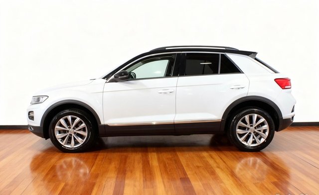 2018 VOLKSWAGEN T-ROC - Photo 9