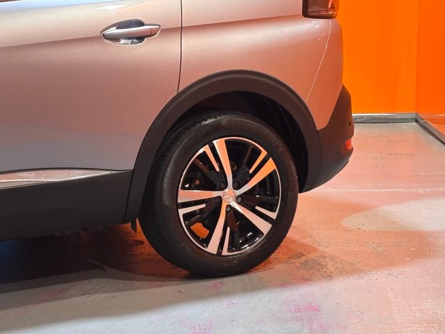 2023 PEUGEOT 5008 1.5 BlueHDi GT SUV 5dr Diesel EAT Euro 6 (s/s) (130 ps) 3D Nav. Camera. 18" Alloys. - Photo 9