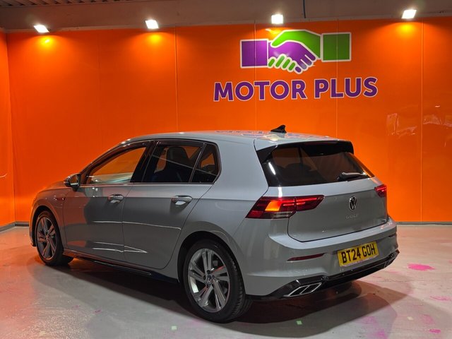 2024 VOLKSWAGEN GOLF 2.0 TDI R-Line Hatchback 5dr Diesel DSG Euro 6 (s/s) (150 ps) Discover Nav. Adaptive Cruise. - Photo 4