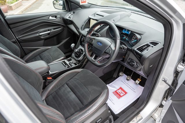 2019 FORD KUGA 2.0 TDCi EcoBlue ST-Line Edition SUV 5dr Diesel Manual Euro 6 (s/s) (150 ps) - Photo 8
