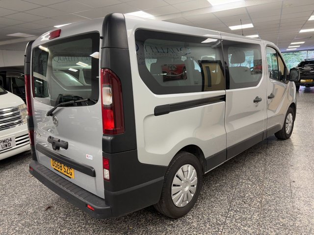 2018 VAUXHALL VIVARO - Photo 9
