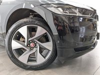 USED 2020 70 JAGUAR I-PACE 400 90kWh SE SUV 5dr Electric Auto 4WD (400 ps) 20'' ALLOY WHEELS , PAN ROOF , APPLE CARPLAY/ANDROID AUTO , SAT NAV , CRUISE CONTROL , HEATED LEATHER SEATS , DUAL CLIMATE CONTROL , REAR PARKING SENSORS , REVERSE CAMERA -  SERVICE