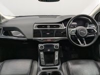 USED 2020 70 JAGUAR I-PACE 400 90kWh SE SUV 5dr Electric Auto 4WD (400 ps) 20'' ALLOY WHEELS , PAN ROOF , APPLE CARPLAY/ANDROID AUTO , SAT NAV , CRUISE CONTROL , HEATED LEATHER SEATS , DUAL CLIMATE CONTROL , REAR PARKING SENSORS , REVERSE CAMERA -  SERVICE
