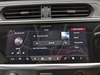 USED 2020 70 JAGUAR I-PACE 400 90kWh SE SUV 5dr Electric Auto 4WD (400 ps) 20'' ALLOY WHEELS , PAN ROOF , APPLE CARPLAY/ANDROID AUTO , SAT NAV , CRUISE CONTROL , HEATED LEATHER SEATS , DUAL CLIMATE CONTROL , REAR PARKING SENSORS , REVERSE CAMERA -  SERVICE
