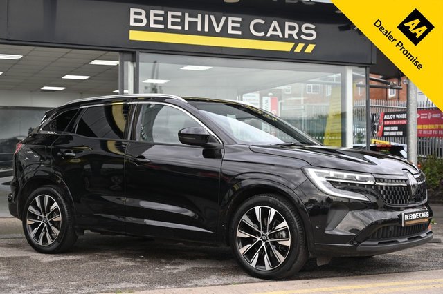 View our Renault Austral 1.2 E-TECH techno SUV 5dr Petrol Hybrid Auto Euro 6 (s/s) (200 ps)