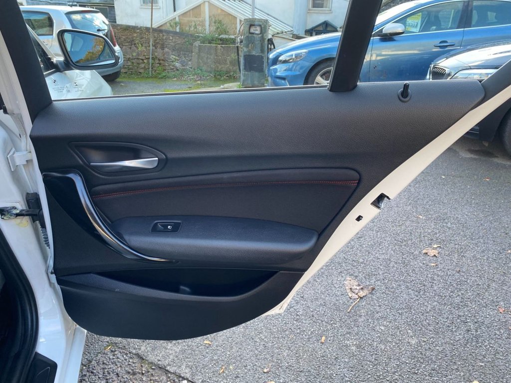 USED 2015 65 BMW 1 SERIES 1.5 116d Sport Hatchback 5dr Diesel Manual Euro 6 (s/s) (116 ps) &pound;20 ROAD TAX DAB + SAT NAV