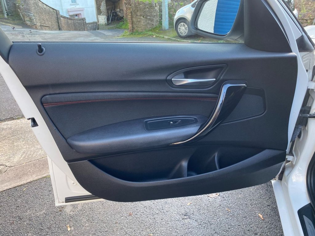 USED 2015 65 BMW 1 SERIES 1.5 116d Sport Hatchback 5dr Diesel Manual Euro 6 (s/s) (116 ps) &pound;20 ROAD TAX DAB + SAT NAV