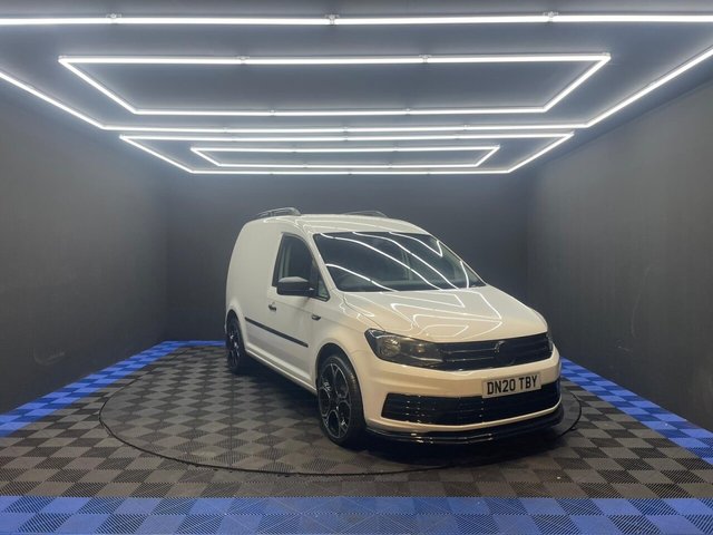 2020 VOLKSWAGEN CADDY - Photo 2