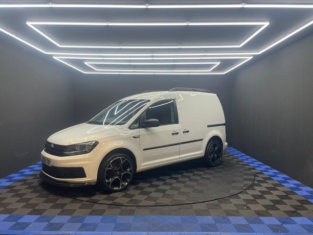 2020 VOLKSWAGEN CADDY - Photo 9