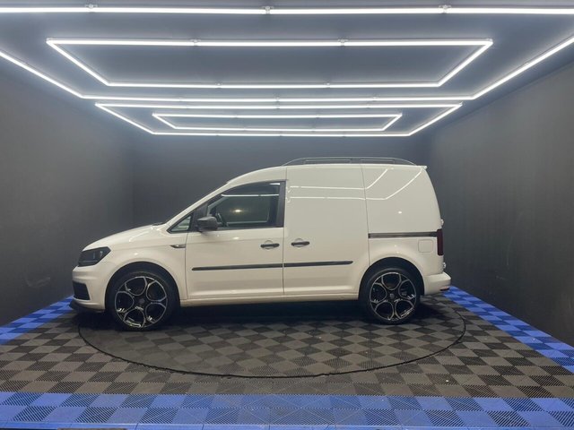 2020 VOLKSWAGEN CADDY - Photo 10