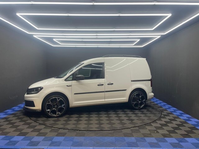 2020 VOLKSWAGEN CADDY - Photo 12