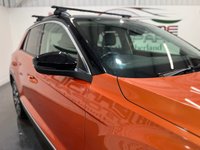 USED 2019 69 VOLKSWAGEN T-ROC 1.5 TSI GPF EVO Design SUV 5dr Petrol Manual Euro 6 (s/s) (150 ps) 2 keys, reverse camera, NAV, cruise