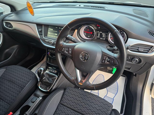 2020 VAUXHALL ASTRA - Photo 4