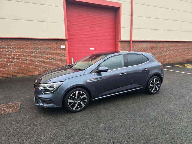 2019 RENAULT MEGANE - Photo 7