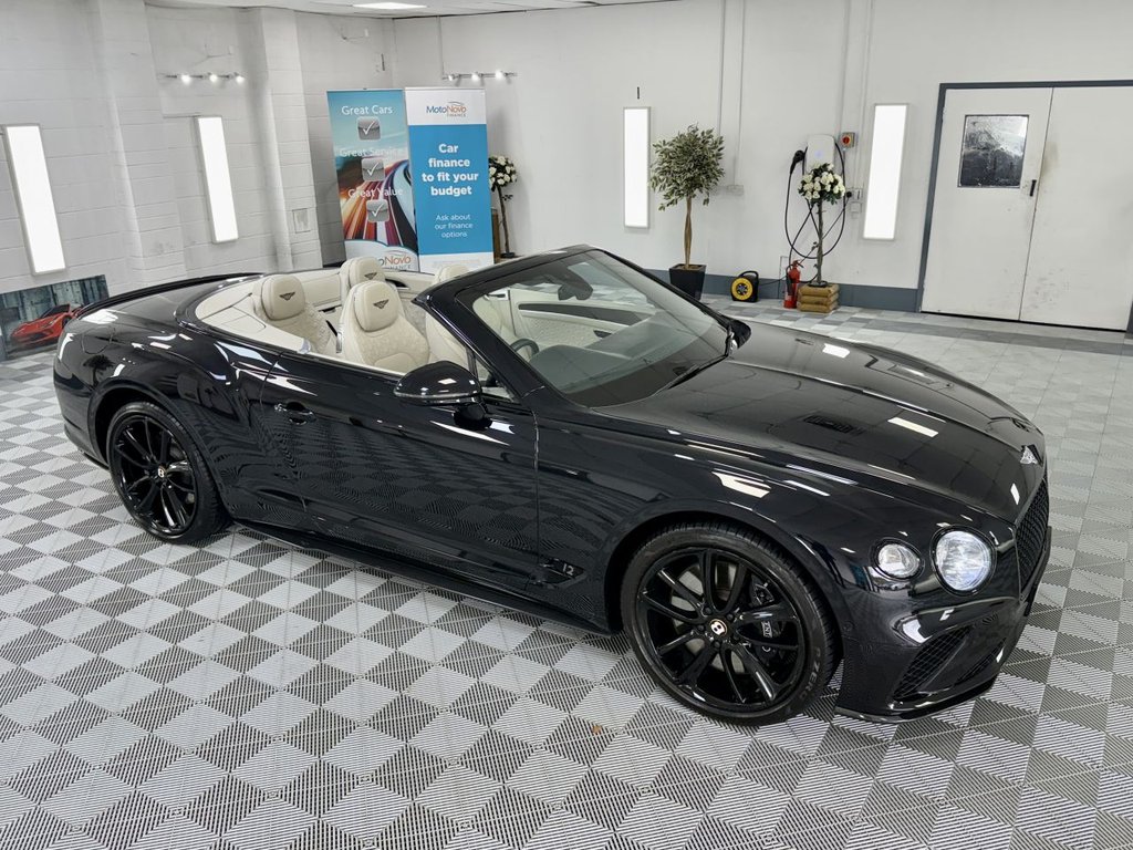 USED 2020 70 BENTLEY CONTINENTAL 6.0 W12 GTC Convertible 2dr Petrol Auto 4WD Euro 6 (635 ps) 