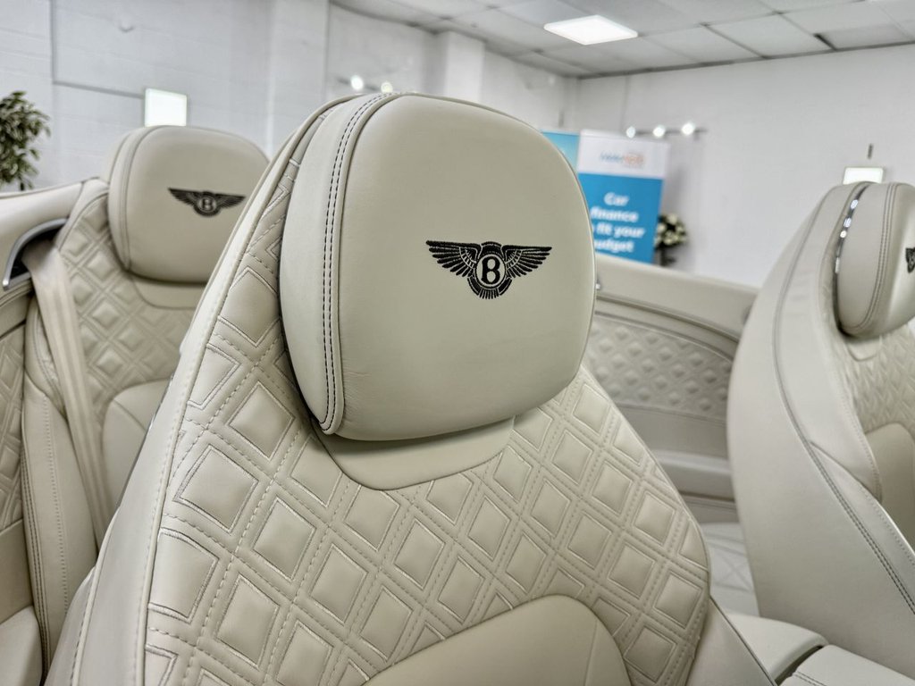 USED 2020 70 BENTLEY CONTINENTAL 6.0 W12 GTC Convertible 2dr Petrol Auto 4WD Euro 6 (635 ps) 