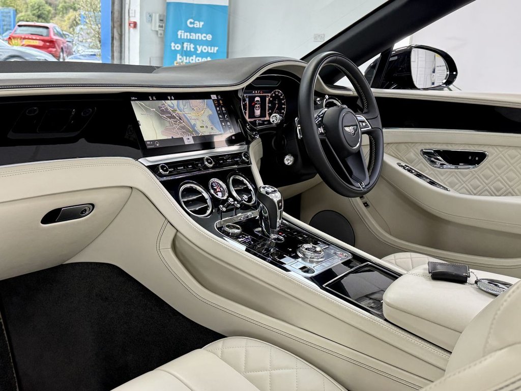 USED 2020 70 BENTLEY CONTINENTAL 6.0 W12 GTC Convertible 2dr Petrol Auto 4WD Euro 6 (635 ps) 
