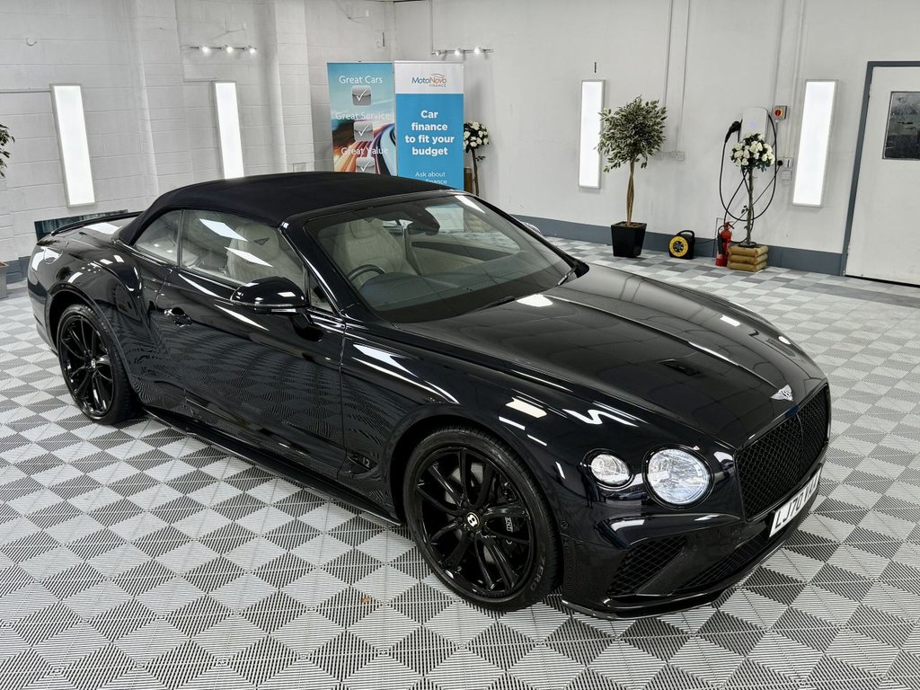 USED 2020 70 BENTLEY CONTINENTAL 6.0 W12 GTC Convertible 2dr Petrol Auto 4WD Euro 6 (635 ps) 