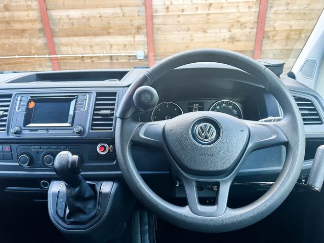 2018 VOLKSWAGEN TRANSPORTER - Photo 2