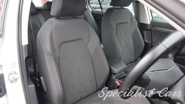 2022 VOLKSWAGEN GOLF 1.5 TSI Style Hatchback 5dr Petrol Manual Euro 6 (s/s) (150 ps) - Photo 9