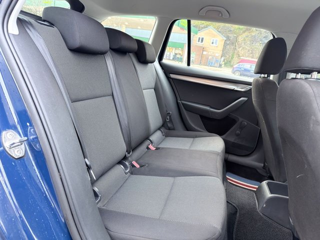 2015 Skoda Octavia 1L S 5dr - Photo 6