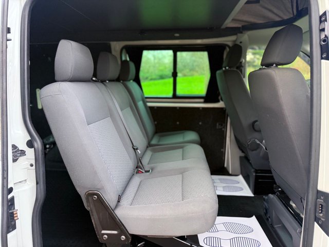 2015 VOLKSWAGEN TRANSPORTER 2015 2.0 BITDI BLUEMOTION TECH T30 HIGHLINE KOMBI SPORTLINE STYLE BODYKITS DSG 4MOTION LED DAYLIGHTS 5 SEATS 20" ALLOYS L1 H1 (219 G/KM, 178 BHP) - Photo 7
