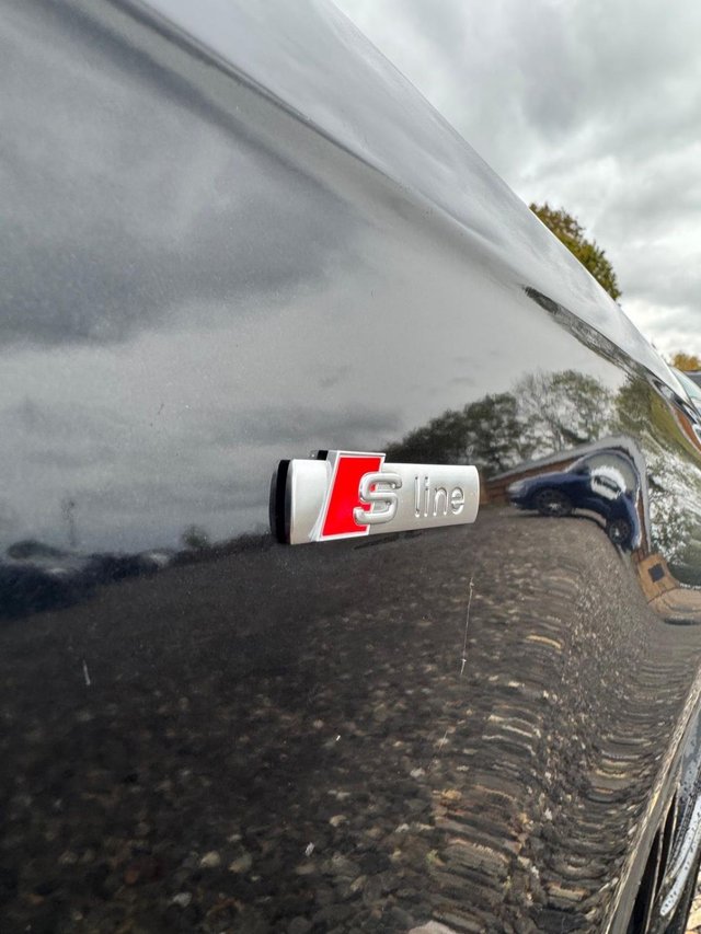 2012 AUDI A4 2.0 TFSI Black Edition Saloon 4dr Petrol S Tronic quattro Euro 5 (s/s) (211 ps) - Photo 11