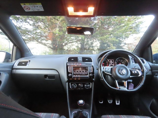 2016 VOLKSWAGEN POLO - Photo 7