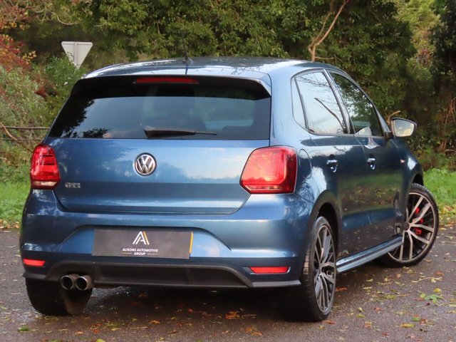 2016 VOLKSWAGEN POLO - Photo 4