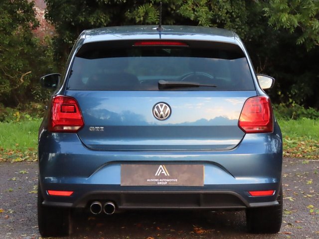 2016 VOLKSWAGEN POLO - Photo 5