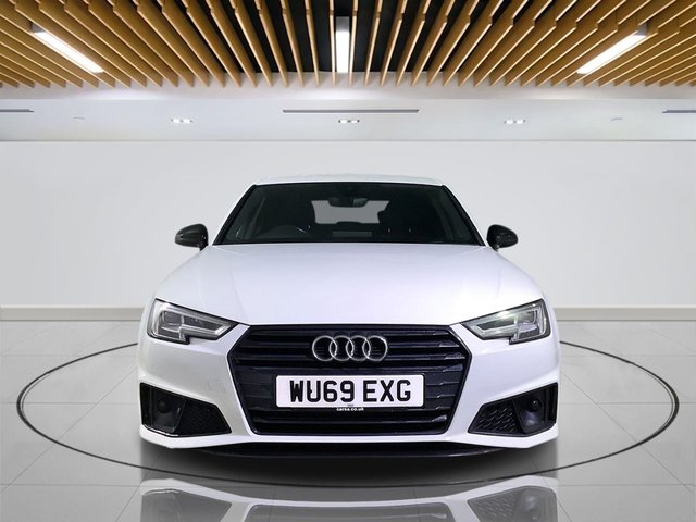 2019 Audi A4 2L Black Edition 4dr - Photo 2