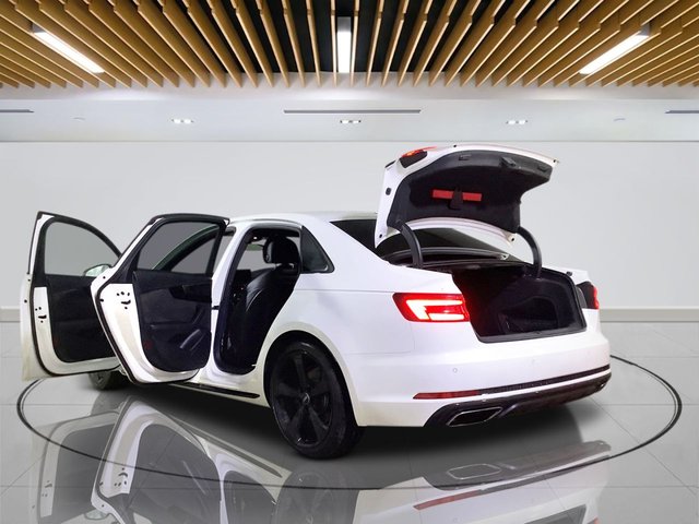 2019 Audi A4 2L Black Edition 4dr - Photo 10