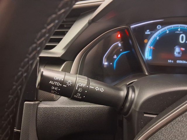 2017 HONDA CIVIC - Photo 6