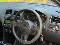 USED 2009 59 VOLKSWAGEN POLO 1.4 SE Hatchback 5dr Petrol Manual Euro 5 (85 ps) 