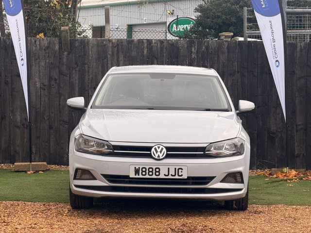 2019 VOLKSWAGEN POLO - Photo 2