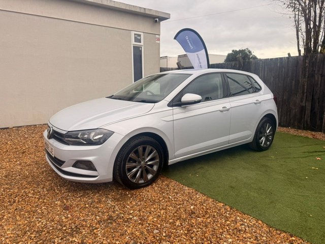 2019 VOLKSWAGEN POLO - Photo 9