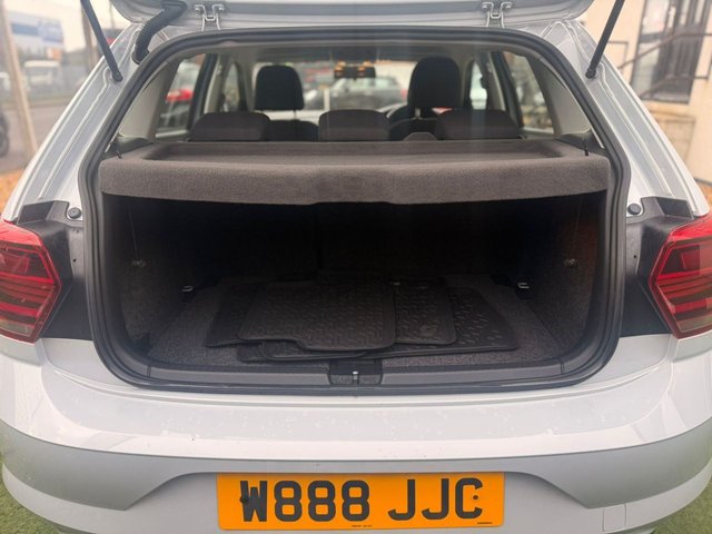 2019 VOLKSWAGEN POLO - Photo 4