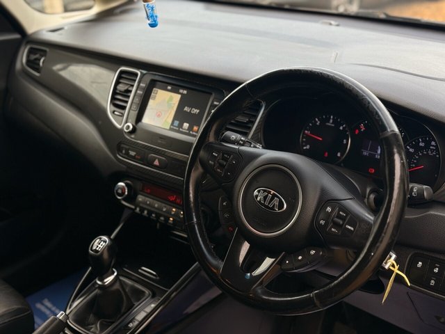 2017 KIA CARENS - Photo 3