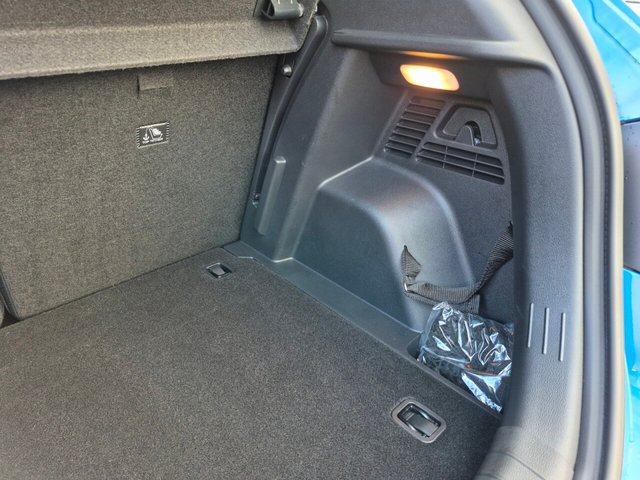 2021 Hyundai I20 1L Premium 5dr - Photo 12